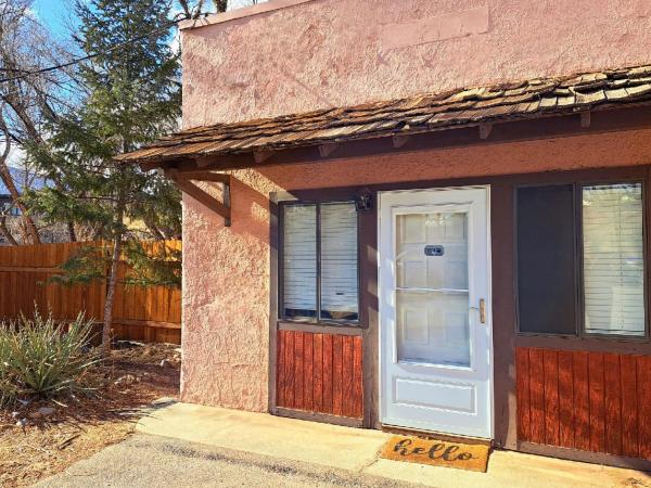 Buffalo Lodge Bicycle Resort - Amazing access to local trails & the Garden : photo 8 de la chambre bungalow deluxe - vue sur jardin