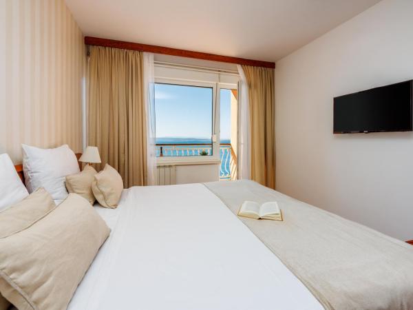 Mediteran Hotel by Aminess : photo 3 de la chambre chambre double standard avec balcon - vue sur mer