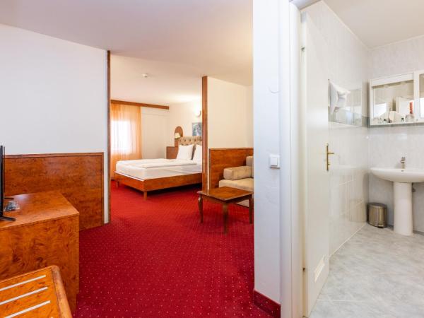 Mediteran Hotel by Aminess : photo 6 de la chambre comfort junior suite with sea view and balcony
