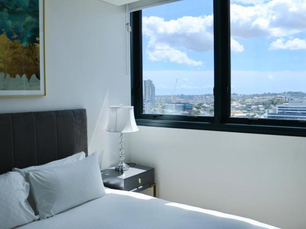 Kooii Apartments : photo 6 de la chambre two bedroom apartment city view - free wifi