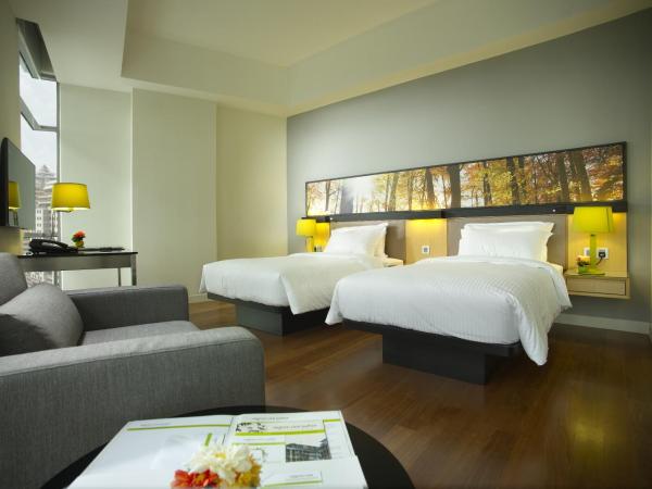 The Signature Hotel & Serviced Suites Kuala Lumpur : photo 1 de la chambre studio lits jumeaux exécutif