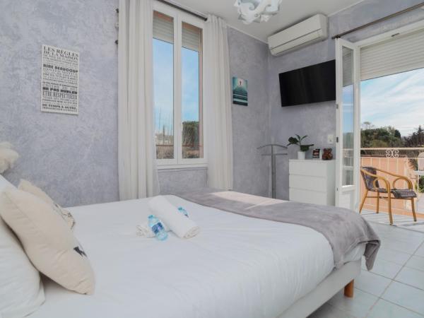 Hostellerie LE PANEL : photo 1 de la chambre chambre double avec balcon