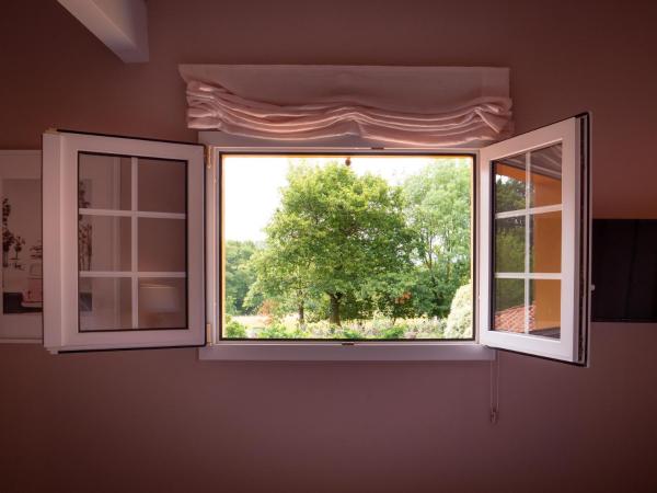 Villa Enara : photo 2 de la chambre chambre double ou lits jumeaux - vue sur montagnes