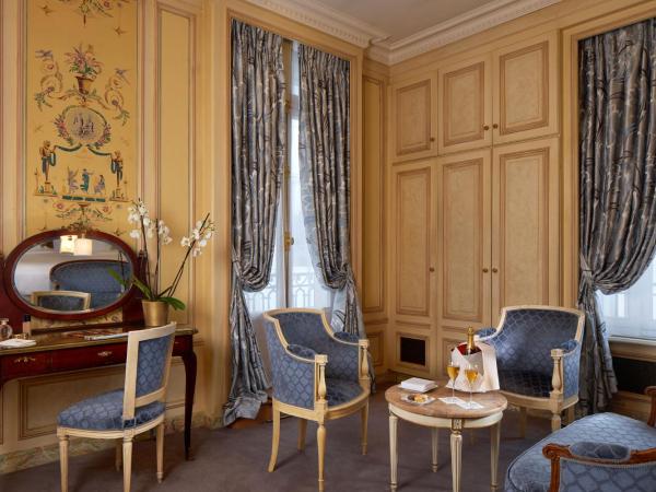 Hôtel Raphael : photo 6 de la chambre suite parisienne terrasse tour eiffel & arc de triomphe