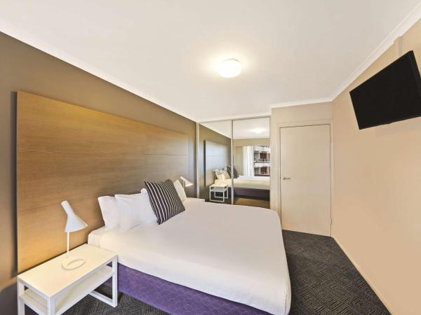 Adina Apartment Hotel Sydney Surry Hills : photo 1 de la chambre appartement 2 chambres standard
