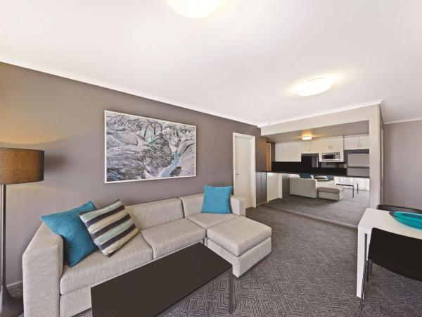 Adina Apartment Hotel Sydney Surry Hills : photo 7 de la chambre appartement 2 chambres standard