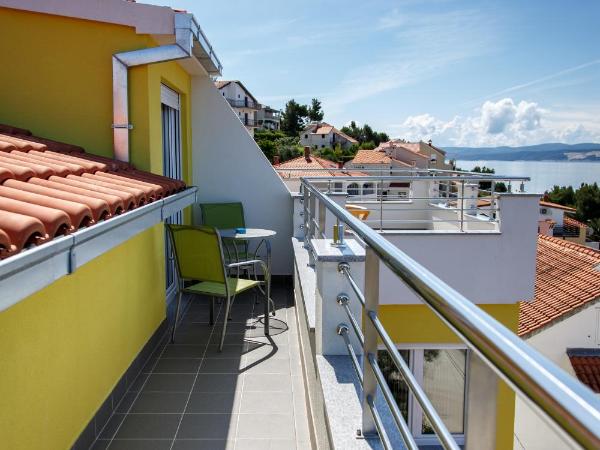 Nemira Sunny Apartments : photo 4 de la chambre appartement - vue sur mer