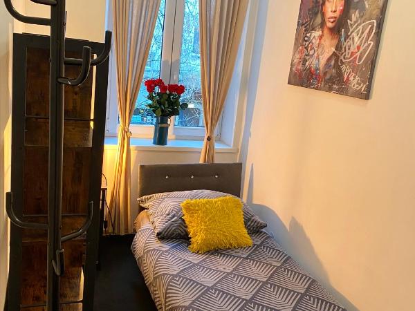 Topolove Rooms & Apartments : photo 2 de la chambre petite chambre simple