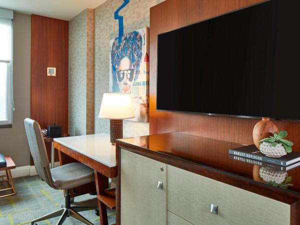 Renaissance Atlanta Midtown Hotel : photo 3 de la chambre chambre lit king-size