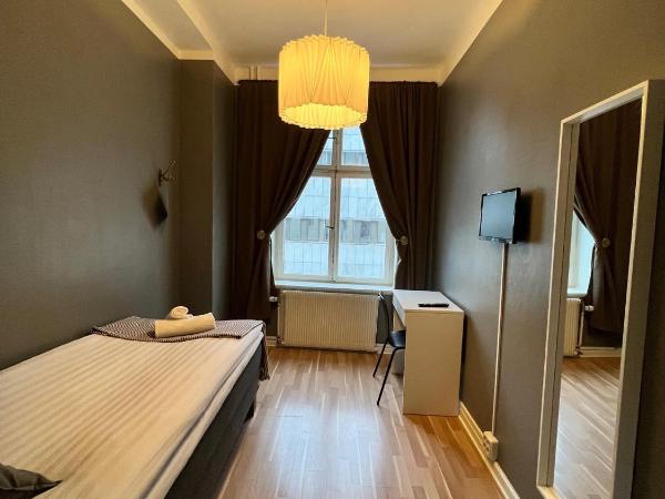 Vattengrändens Vandrarhem & Hotel : photo 2 de la chambre chambre simple standard avec salle de bains commune