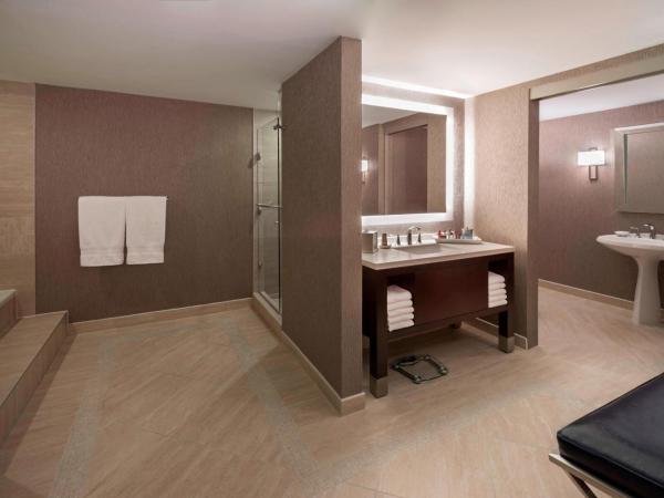 Marriott Downtown at CF Toronto Eaton Centre : photo 6 de la chambre suite présidentielle