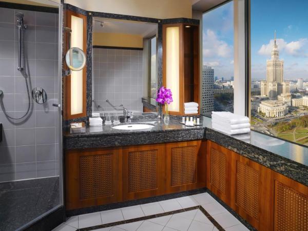 Warsaw Presidential Hotel : photo 3 de la chambre suite junior d'angle