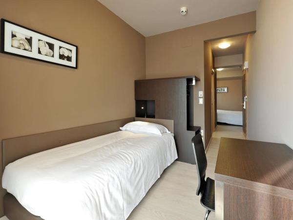 M14 Hotel & Spa : photo 3 de la chambre chambre triple