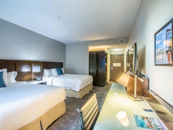 Fairfield Inn & Suites by Marriott Denver Downtown : photo 2 de la chambre chambre avec 2 grands lits queen-size 