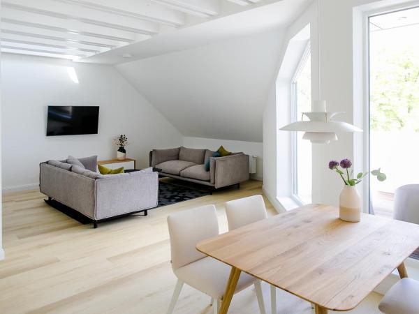 Louis & Louise Apartments & Lofts Am Wall I Digital Check In : photo 7 de la chambre appartement loft 1 chambre avec balcon
