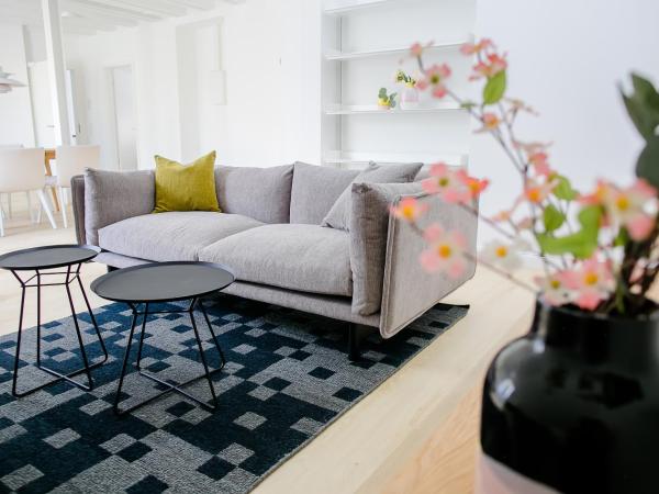 Louis & Louise Apartments & Lofts Am Wall I Digital Check In : photo 4 de la chambre appartement loft 1 chambre avec balcon