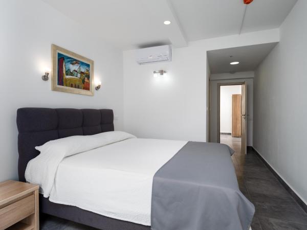 D-Elegant Lapad Dubrovnik : photo 4 de la chambre appartement - vue sur jardin