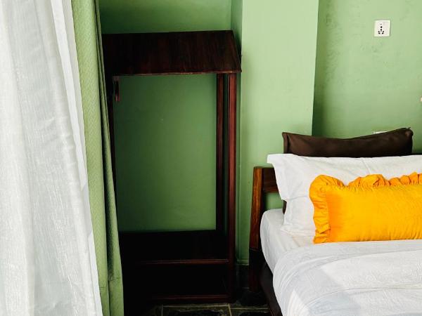 Hotel Darwin : photo 2 de la chambre chambre standard lit queen-size