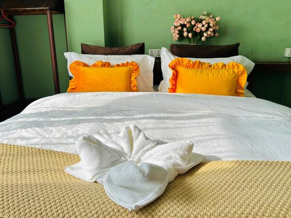 Hotel Darwin : photo 10 de la chambre chambre standard lit queen-size