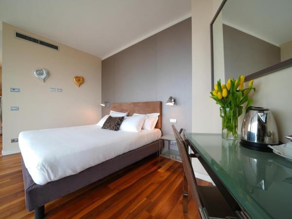 Pisa Tower Plaza : photo 3 de la chambre suite