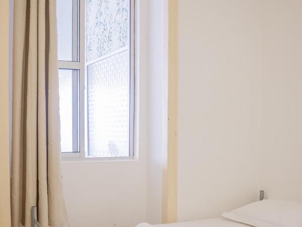 The Pocket Pillow House : photo 1 de la chambre chambre double ou lits jumeaux avec salle de bains commune