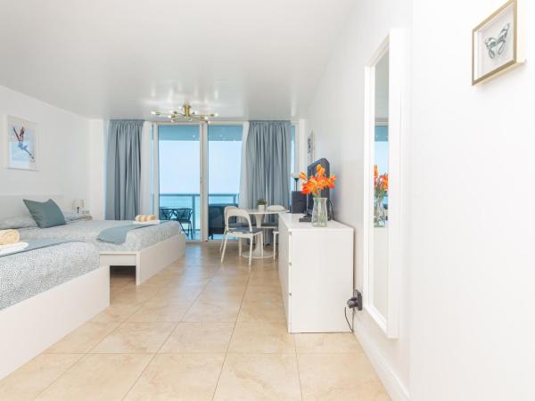 Girasole Rentals : photo 5 de la chambre chambre double avec balcon