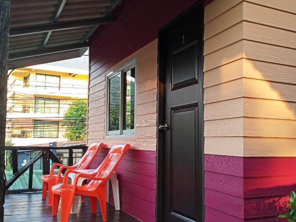 Cliff View Bungalows : photo 1 de la chambre chambre double deluxe avec balcon