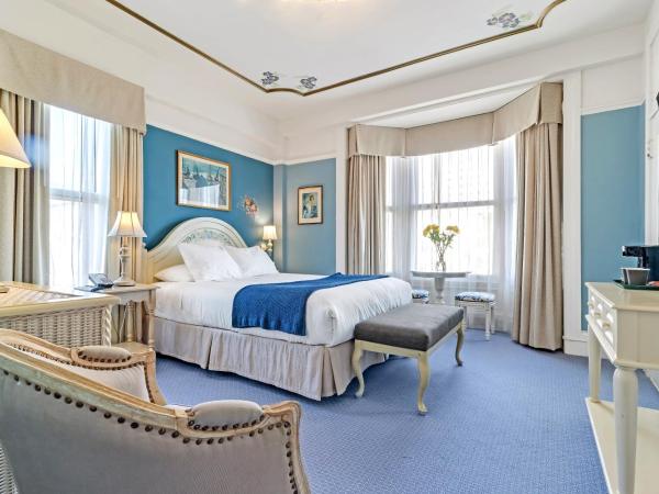 Cornell Hotel de France : photo 1 de la chambre chambre lit queen-size premier