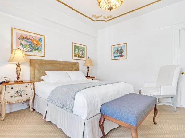 Cornell Hotel de France : photo 7 de la chambre chambre lit queen-size premier