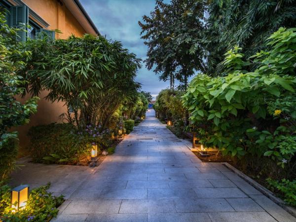 Yeng Keng Hotel : photo 2 de la chambre chambre familiale - vue sur jardin