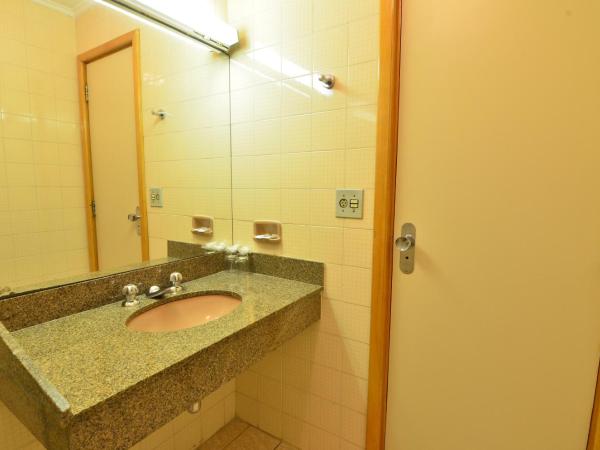 Hotel Gran Corona : photo 10 de la chambre chambre double standard