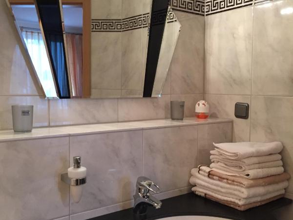 Park-Residenz Isernhagen : photo 4 de la chambre chambre double