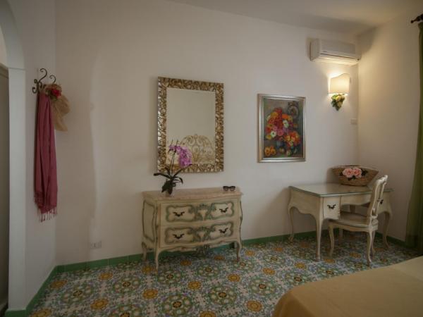 Semiramis Hotel De Charme & Pools : photo 5 de la chambre chambre familiale