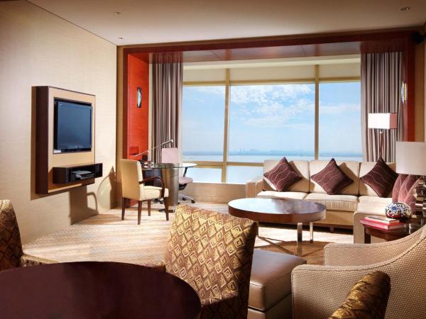 InterContinental Hangzhou, an IHG Hotel : photo 1 de la chambre one-bedroom king suite with river view - lounge access