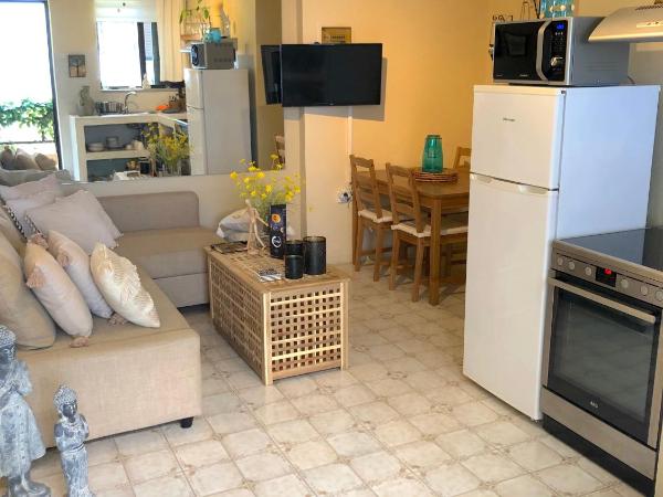 Rhodes Backpackers Boutique Hostel and Apartments : photo 5 de la chambre appartement deluxe