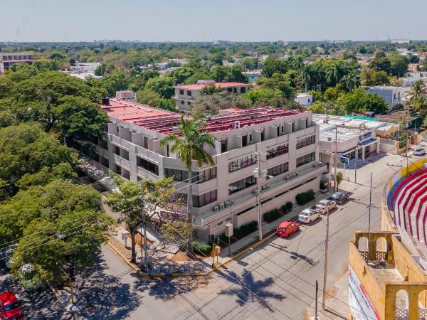 Suites Reforma by HomiRent : photo 1 de la chambre chambre triple avec balcon