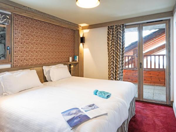 Hôtel L'Aigle du Montana by Les Etincelles : photo 1 de la chambre chambre double avec balcon
