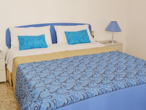 Da Virginia B&B : photo 5 de la chambre chambre double avec salle de bains commune