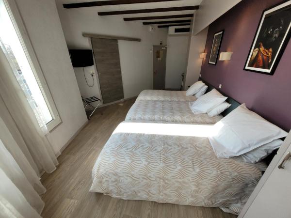 Hotel Aragon : photo 5 de la chambre chambre triple classique