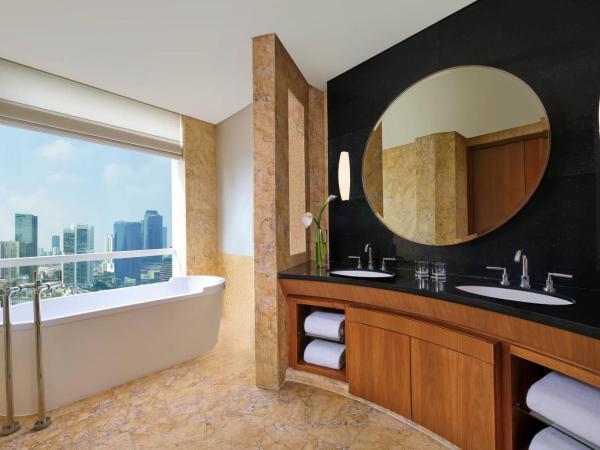 The Ritz-Carlton Jakarta, Pacific Place : photo 3 de la chambre suite