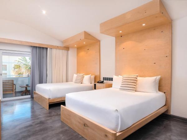 Bahia Hotel & Beach House : photo 6 de la chambre chambre deluxe avec 2 lits queen-size