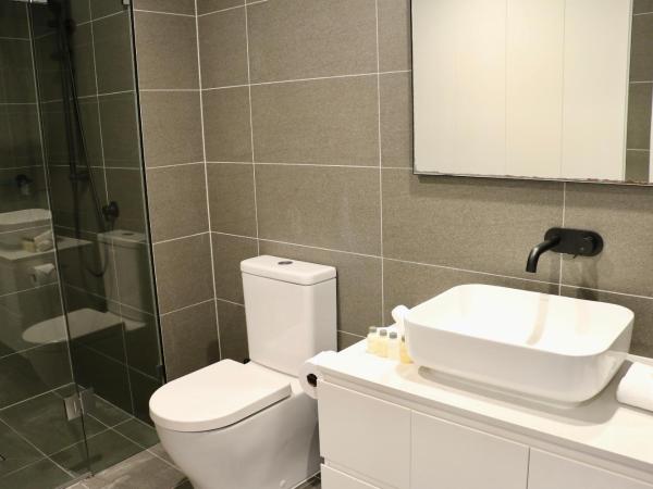 Kooii Apartments : photo 6 de la chambre two bedroom apartment - free wifi