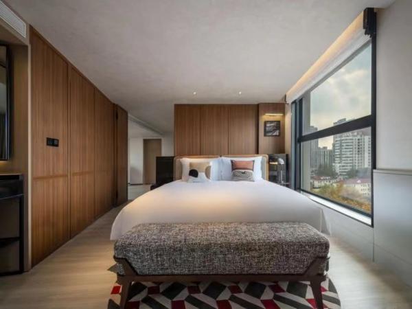 Mia Hotel - Shanghai Shaanxi South Road : photo 1 de la chambre mia magnificent penthouse