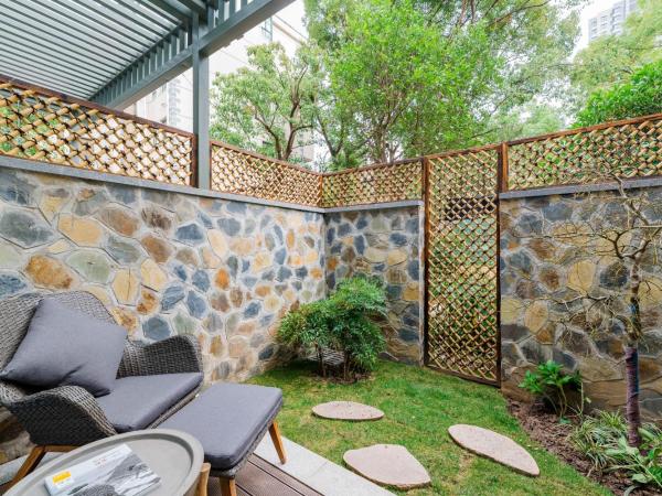 Atour S Hotel Lujiazui Oriental Pearl Shanghai : photo 4 de la chambre jimu double room with garden view