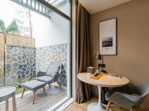 Atour S Hotel Lujiazui Oriental Pearl Shanghai : photo 3 de la chambre jimu twin room with garden view