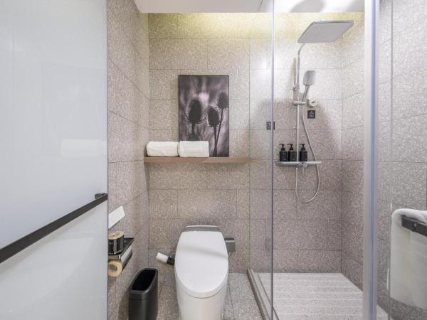 Atour S Hotel Tianjin Binjiang Road Hanglung Plaza : photo 2 de la chambre chambre lits jumeaux supérieure sans fenêtre