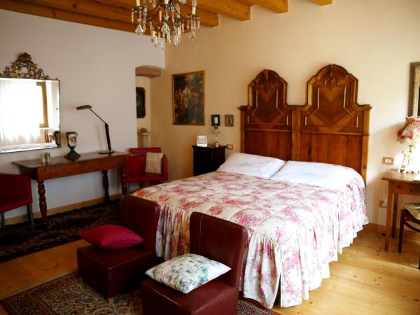 Agriturismo alle Torricelle : photo 4 de la chambre chambre double avec salle de bains privative