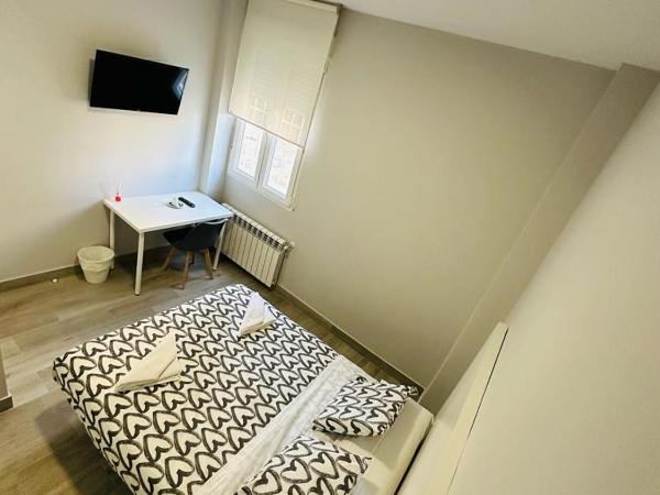 HOSPEDAJE CUATRO VIENTOS : photo 4 de la chambre chambre double avec salle de bains commune