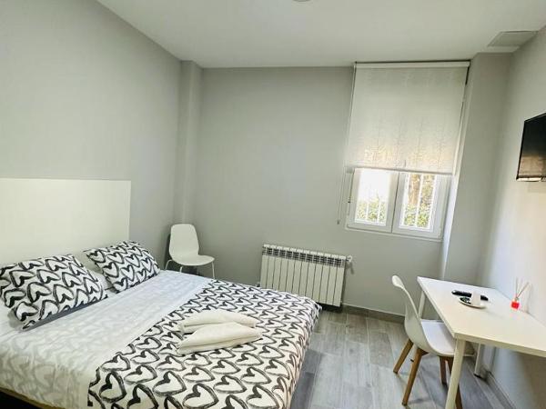 HOSPEDAJE CUATRO VIENTOS : photo 9 de la chambre chambre double avec salle de bains commune