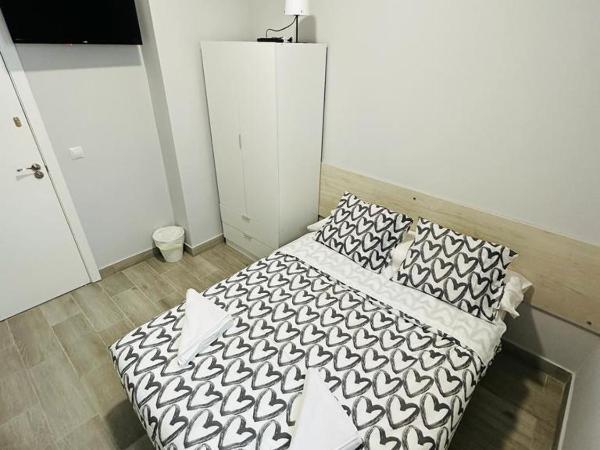 HOSPEDAJE CUATRO VIENTOS : photo 10 de la chambre chambre double avec salle de bains commune